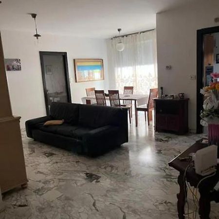 Appartamento Casa Vacanze Lorien Genova Esterno foto